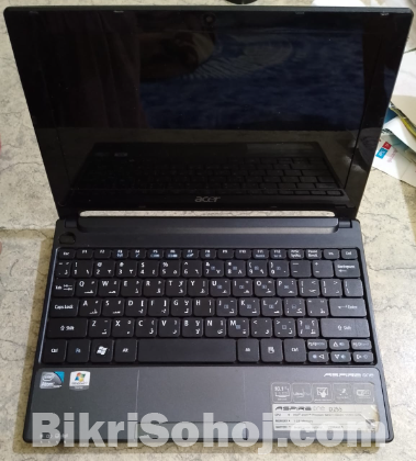 Acer Aspire One D255 Mini Notebook.